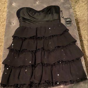 Adrianna Papell - Black Dress - Size 0